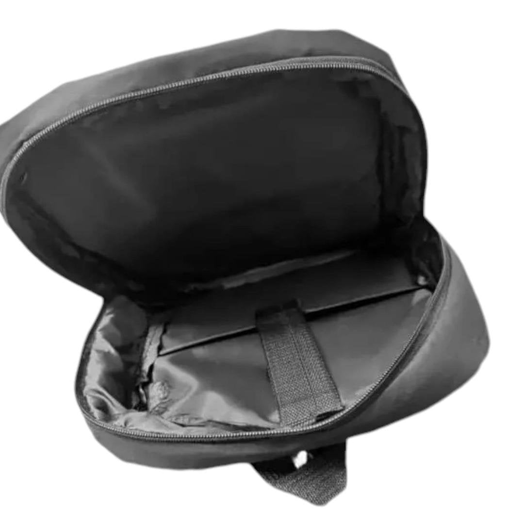 The HP laptop bag has a water bottle in the side pocket.